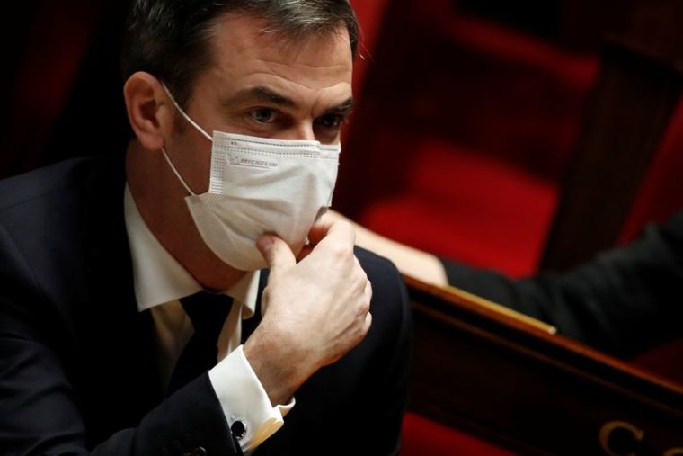 FRANCE: LE COUVRE-FEU PERD EN EFFICACITÉ FACE À L'ÉPIDÉMIE, DIT VÉRAN