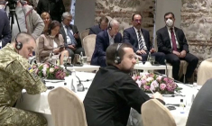 L'UKRAINE PROPOSE À LA RUSSIE UN STATUT NEUTRE CONTRE DES GARANTIES