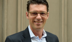 David Loew, PDG d'Ipsen, en juillet 2020 ( AFP / ERIC PIERMONT )