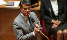 Le ministre des Outre-mer Manuel Valls à l'Assemblée nationale, le 3 juin 2025 à Paris ( AFP / Thomas SAMSON )
