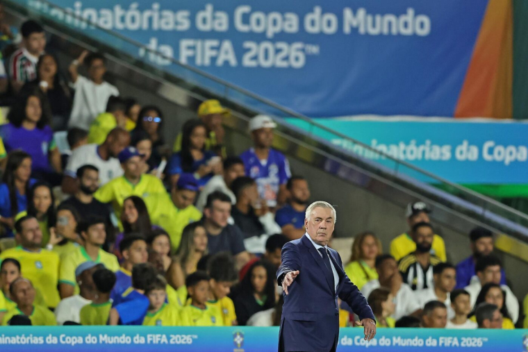 À neuf mois du Mondial, Carlo Ancelotti fixe un ultimatum à Neymar