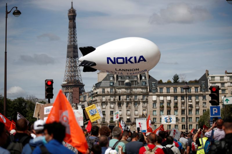 FRANCE: LE PLAN SOCIAL DE NOKIA RESTE "INACCEPTABLE" POUR LE GOUVERNEMENT