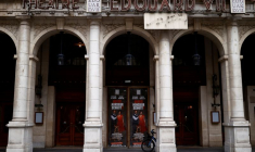 DES LIEUX DE CULTURE POURRAIENT ROUVRIR À LA MI-MAI, DIT MACRON