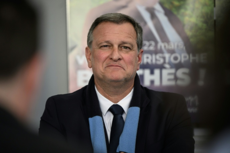 Le maire RN de Perpignan Louis Aliot le 18 mars 2026, à Carcassonne, dans l'Aude ( AFP / Ed JONES )