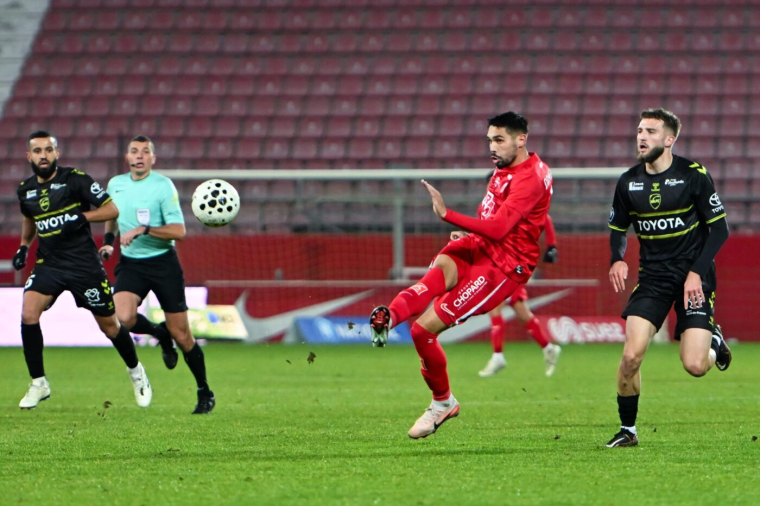 Dijon devra attendre pour valider sa montée, Fleury conforte sa place sur le podium, Orléans perd gros