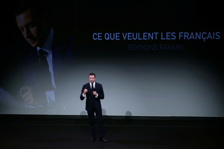 Le président du Rassemblement national  Jordan Bardella au théâtre Marigny à Paris le 28 octobre 2025 ( AFP / Thomas SAMSON )