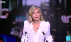 Le gouvernement français interdit l'abaya à l'école : Attal appelle à "faire bloc" contre les atteintes à la laïcité