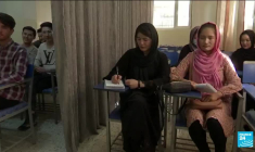 Afghanistan : les Taliban ordonnent la fermeture des écoles secondaires pour les filles