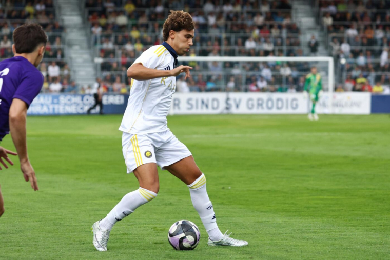 Jorge Jesus et Saúl Ñíguez se payent la tête de João Félix