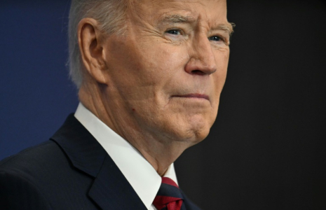L'ex-président américain Joe Biden, le 10 décembre 2024 à l'Institut Brookings, à Washington ( AFP / Jim WATSON )