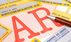 Le préavis peut parfois être réduit (Crédits photo : Adobe Stock -  )