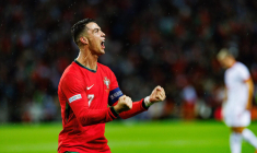 Et si Cristiano Ronaldo jouait le Mondial 2030 ?