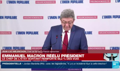 Présidentielle 2022 : "Ne vous résignez pas", Mélenchon s'exprime à l'issue des résultats