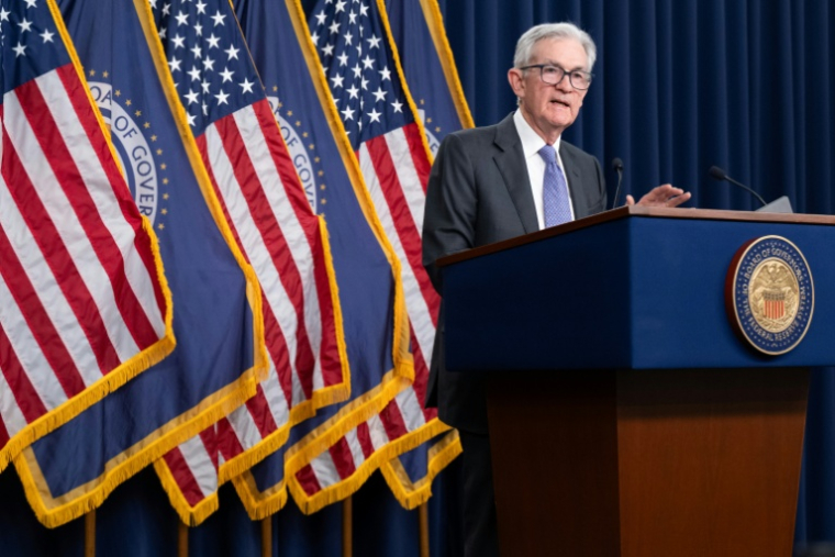 Le président de la Réserve fédérale américaine (Fed) Jerome Powell, lors d'une conférence de presse à Washington, le 10 décembre 2025 ( AFP / SAUL LOEB )