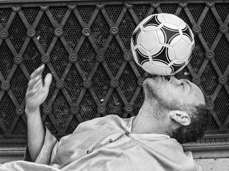 Clément Bresson : « Il y a autant d’artistes au foot qu’au théâtre »