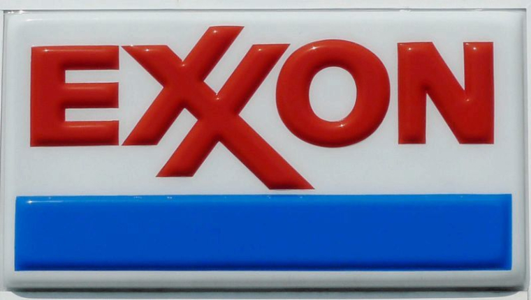 DANS LE ROUGE, EXXON PRÉVOIT D'IMPORTANTES RÉDUCTIONS DE COÛTS