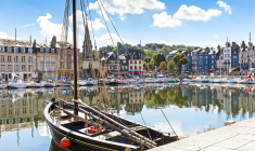 Les Affolantes, demeures à l’architecture vertigineuse, furent construites par de riches Parisiens à la fin du XIXe siècle. crédit photo : Gerhard Roethlinger/Shutterstock / Gerhard Roethlinger