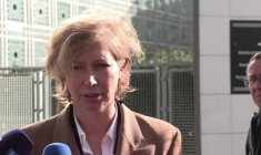 La nouvelle présidente de l'Institut du monde arabe, dit vouloir y "ramener de la sérénité"