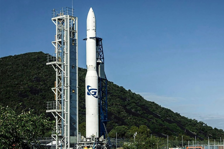 Une photo non datée publiée par Gilmour Space Technologies le 14 mai 2025 montre une fusée Eris à trois étages près de Bowen, sur la côte est de l'Australie ( GILMOUR SPACE TECHNOLOGIES / Handout )