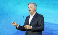 Larry Culp à New York, aux États-Unis, le 6 septembre 2023. ( GETTY IMAGES NORTH AMERICA / ILYA S. SAVENOK )