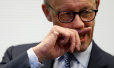 Le chancelier allemand Friedrich Merz, chef du parti conservateur Union chrétienne-démocrate (CDU), lors d'une réunion du groupe parlementaire de l'union des partis conservateurs CDU/CSU, le 2 décembre 2025 à Berlin ( AFP / Odd ANDERSEN )