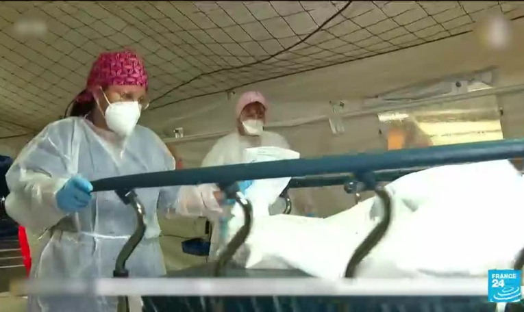 Covid-19 : un "scénario d'urgence" en Martinique
