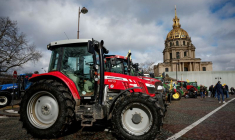 Des agriculteurs manifestant à Paris