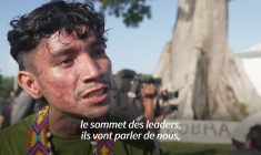 Brésil: Rituel autochtone pour marquer le début de la COP30 à Belém