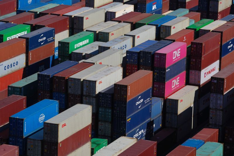 Des conteneurs en Californie, aux États-Unis