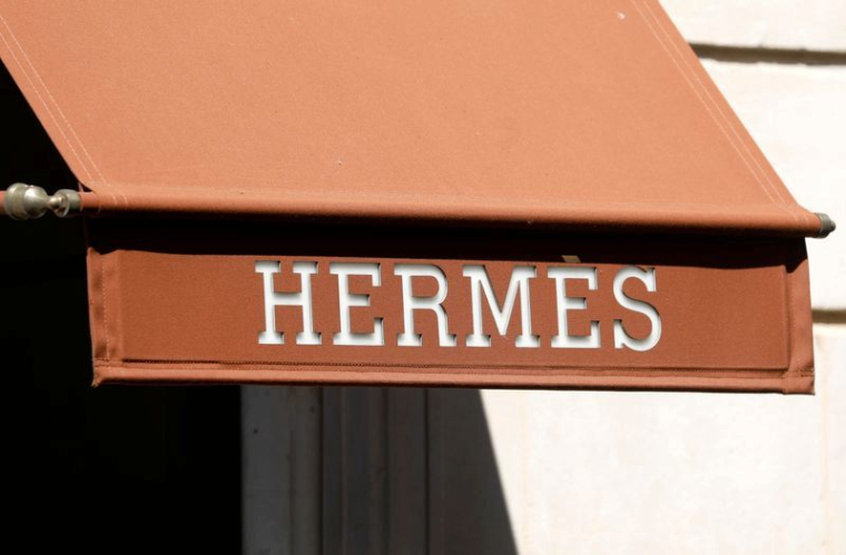 HERMÈS: L'ACTIVITÉ ET LA MARGE OPÉRATIONNELLE CHUTENT AU DEUXIÈME TRIMESTRE