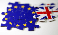 Photo d'illustration d'un puzzle avec des drapeaux de l'UE et du Royaume-Uni