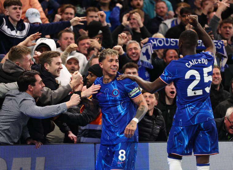 Chelsea enfonce Tottenham et remonte dans le Top 4
