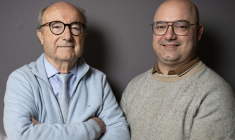 Jacques Bompard (G), président de la Ligue du Sud, et son fils Yann Bompard (D), à Orange (Bouches-du-Rhône), ville où ils se sont succédés à la mairie, le 4 févier 2026 ( AFP / MIGUEL MEDINA )