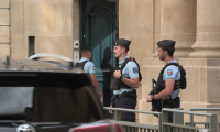 Entretiens du Premier ministre avec les syndicats: la CFE-CGC arrive à Matignon
