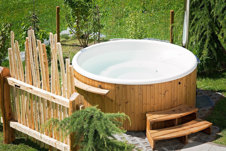 Le gain en rentabilité constaté après l’ajout d'un jacuzzi varie en fonction des régions. (illustration) (Pezibear / Pixabay )