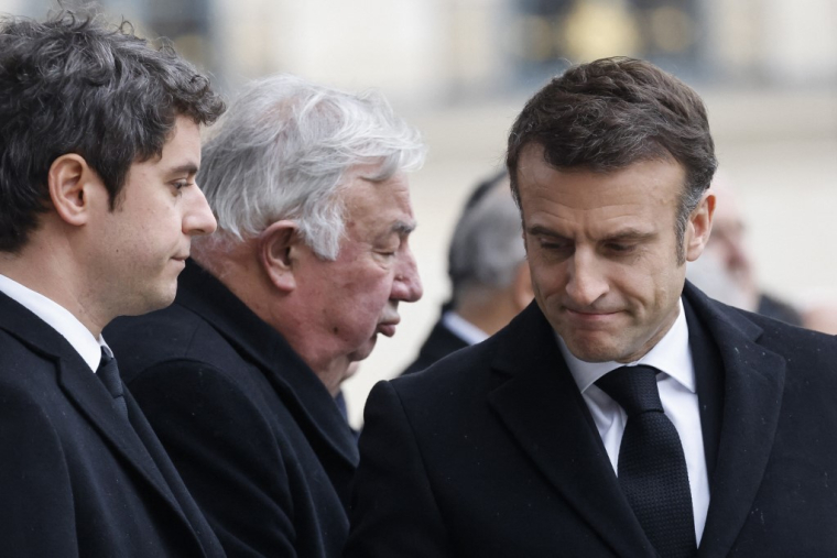 Gabriel Attal, Gérard Larcher et Emmanuel Macron à Paris, le 14 février 2024. ( POOL / LUDOVIC MARIN )