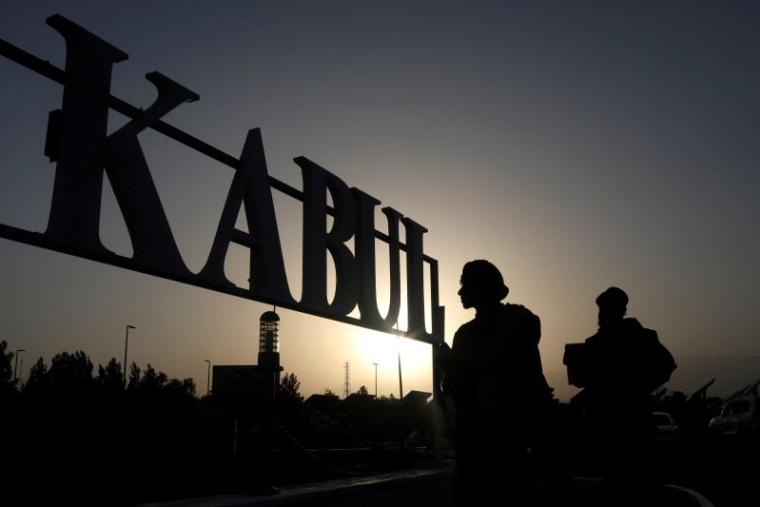 AFGHANISTAN: LA FRANCE ET LE QATAR ÉVACUENT PLUS DE 300 PERSONNES