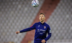 Perišić fait de la résistance