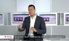 Terrorisme : faut-il supprimer les cartes bancaires prépayées ?