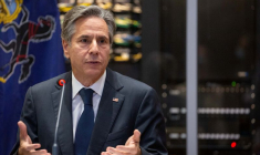 FRANCE ET ETATS-UNIS S'ATTELLENT À UNE DIFFICILE RÉCONCILIATION