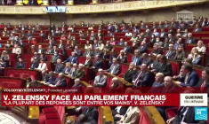 REPLAY : le discours du président ukrainien Volodymyr Zelensky devant le Parlement français