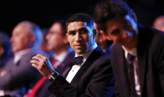 Pluie d’hommages pour Hakimi et son Ballon d’or africain