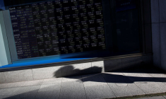 LA BOURSE DE TOKYO FINIT EN HAUSSE
