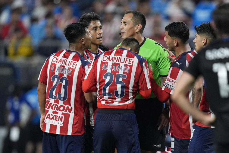 Zinedine Sidane et Cristiano Ronaldo débarquent aux Chivas Guadalajara