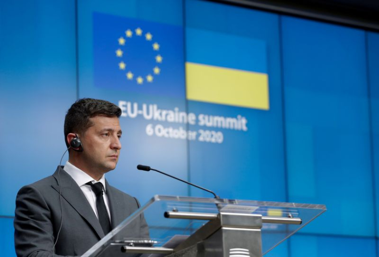 KIEV RÉAFFIRME QUE L'ADHÉSION À L'OTAN ET L'UE SONT PRIORITAIRES