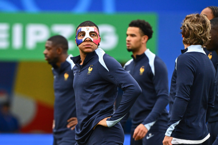 Pays-Bas-France : tomber le masque