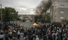 Manifestation devant le lycée Toulouse Lautrec à Toulouse, le 12 octobre 2026 ( AFP / Ed JONES )