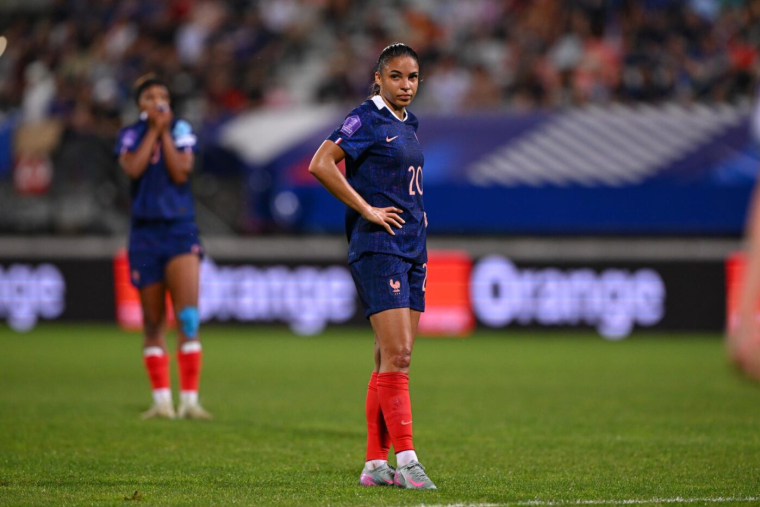 Le groupe des Bleues au complet en vue de l'Euro féminin