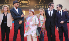 Frédérique Bredin (à gauche), présidente du Centre national du cinéma, lors du dernier festival de Cannes. (© V. Hache / AFP)