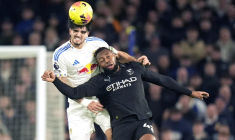 Les fans de Leeds ont hué la pause de rupture du jeûne du ramadan